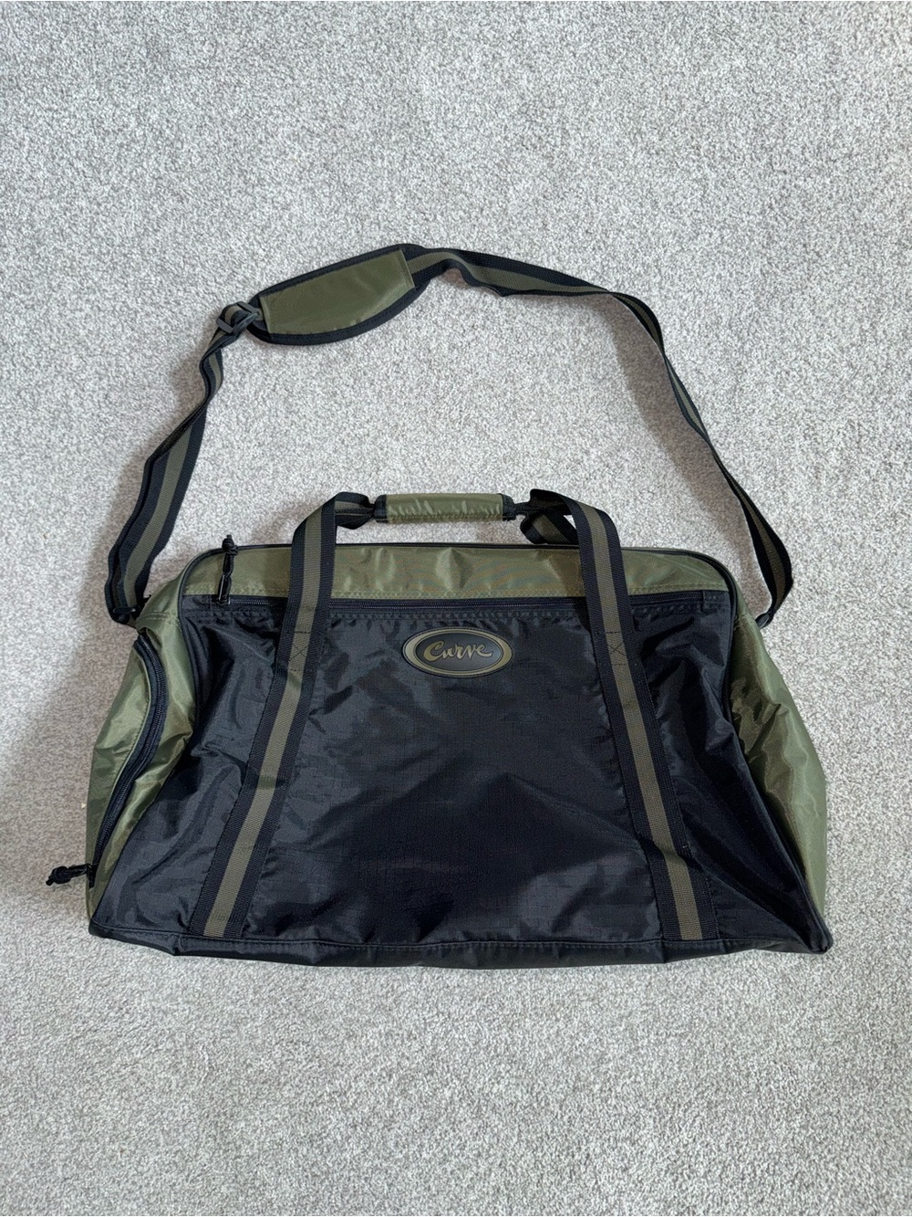 Vintage Liz Claiborne Curve Duffel Bag Black Green Travel Gym NWOT